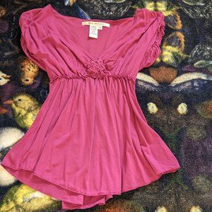 Max Studio Deep V Blouse w Rosette & Bubble Sleeves